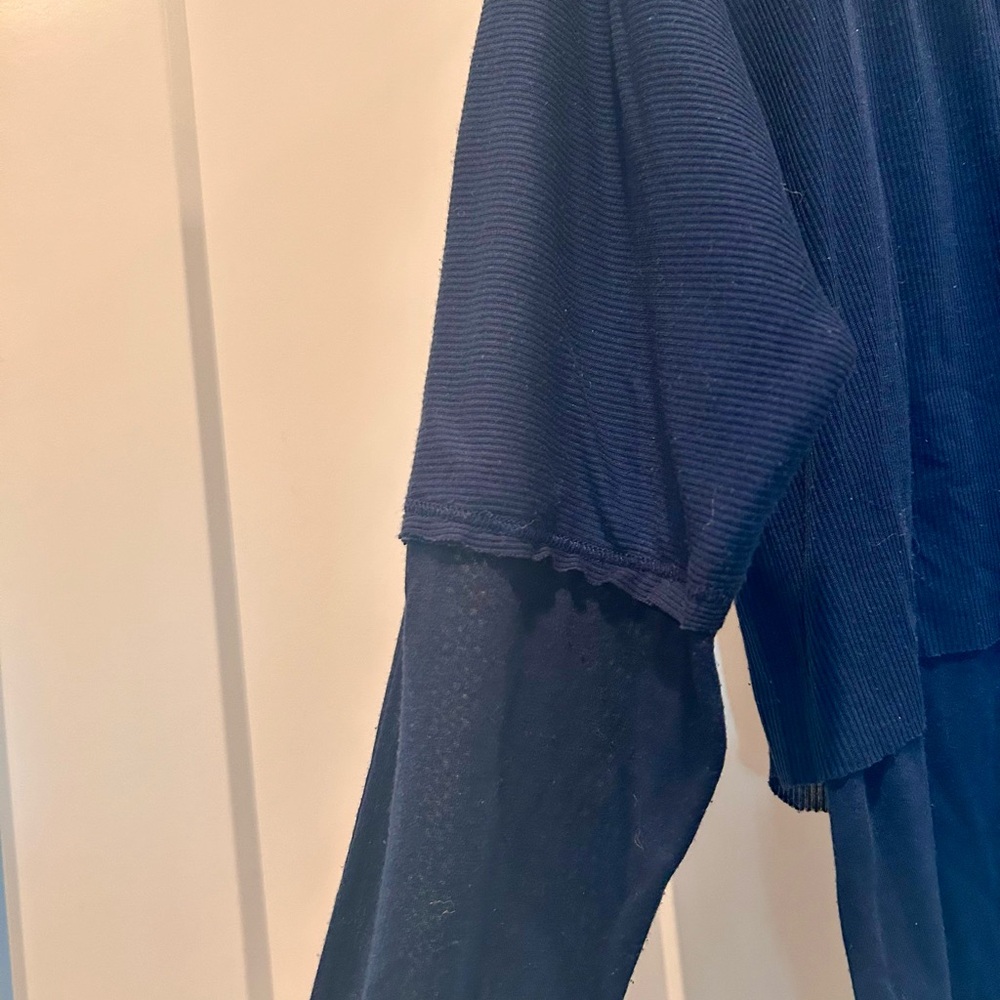 FP Movement by Free People Black/Blue Layered Henley Top and Leggings Set - Picture 8 of 9